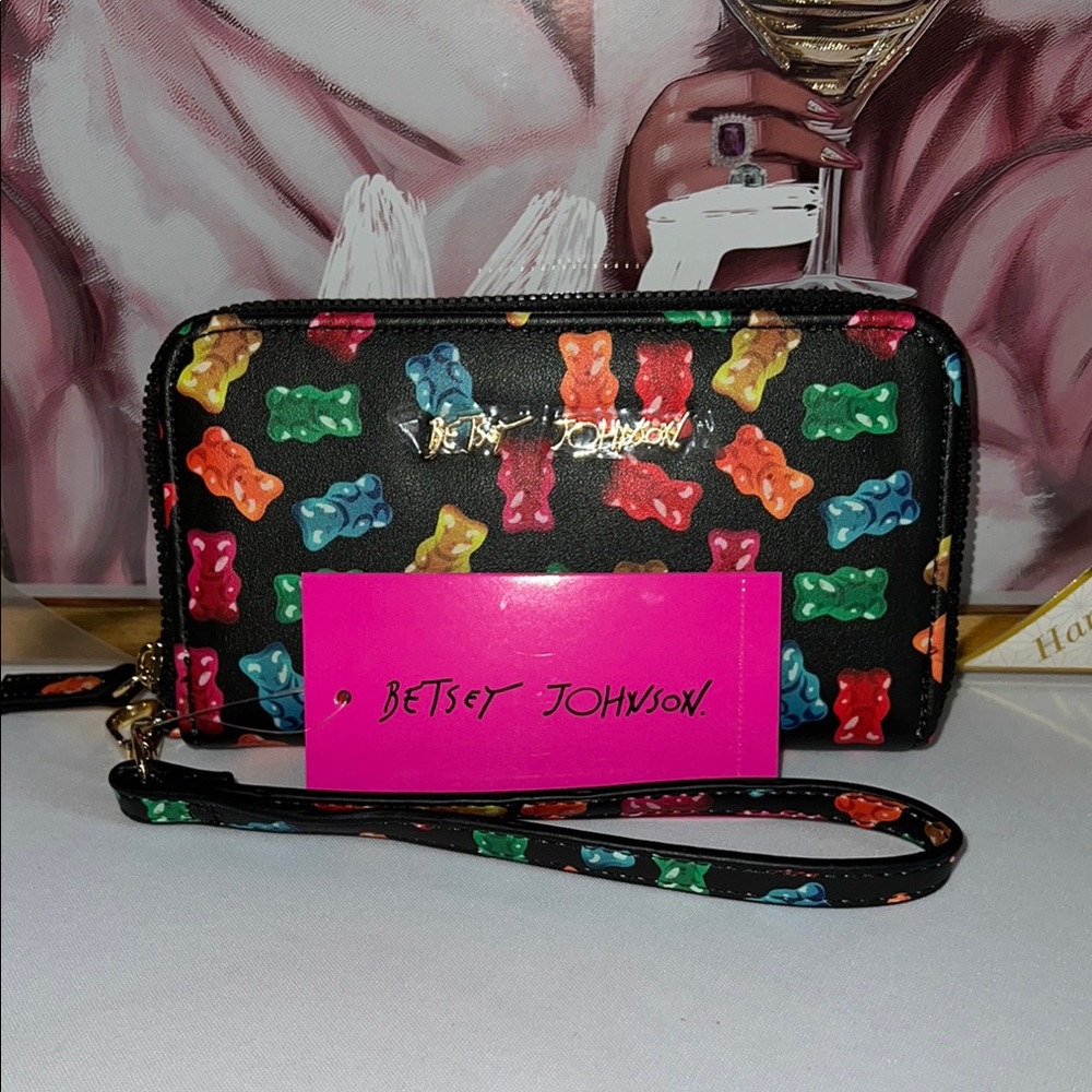 Betsey Johnson Black Gummy Bear Clutch Wristlet - Picture 12 of 17